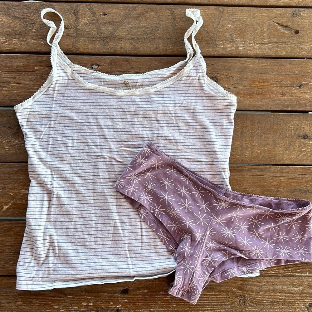 EUC Victoria Secret Cami and Boyshort Set